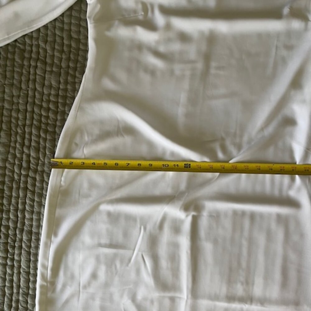 Veiled Collection Polyester Basic Lined Long Whit… - image 4